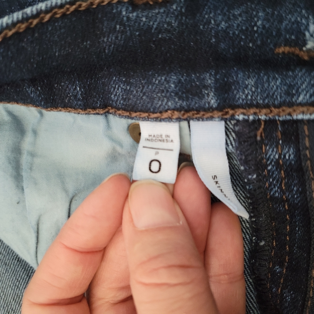Loft Jeans - Picture 3 of 5